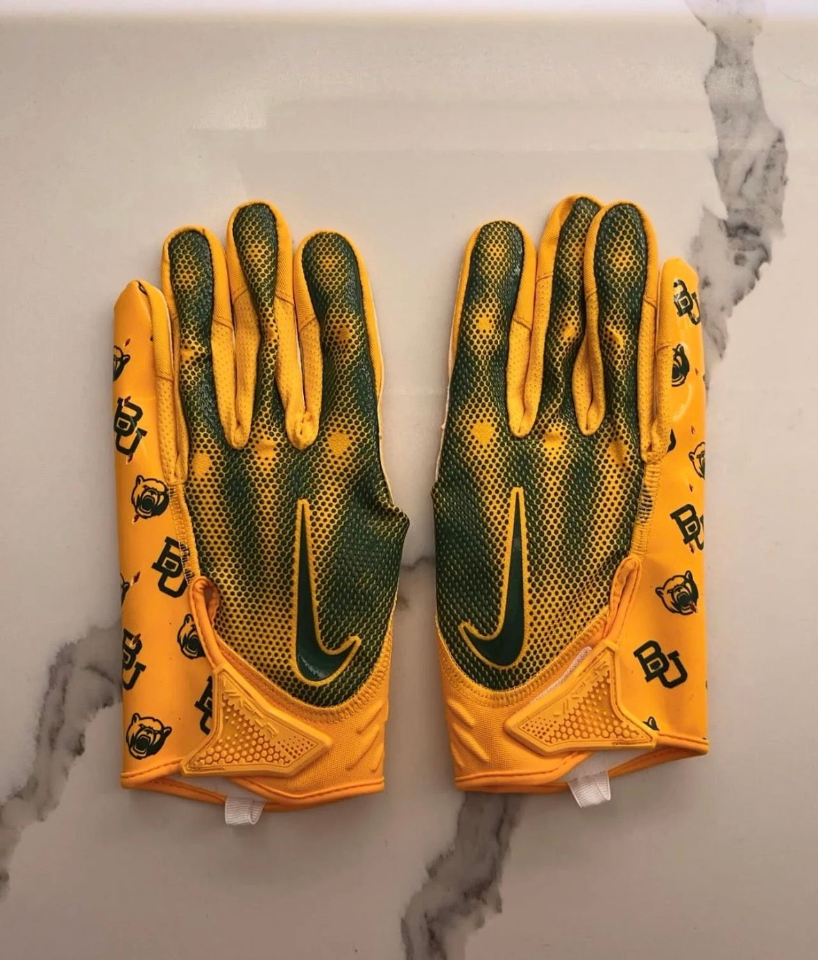 BAYLOR GLOVES™